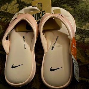 ULTRA COMFORT NIKE SLIDES